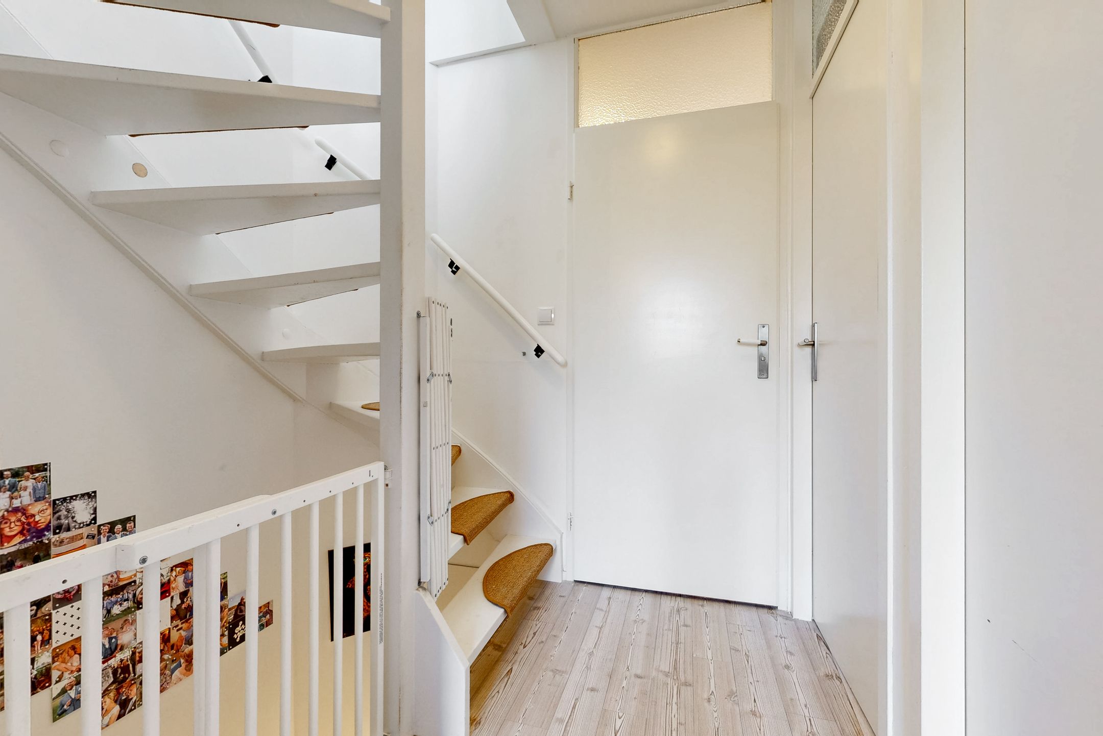 Photo 12 of Daslook 20