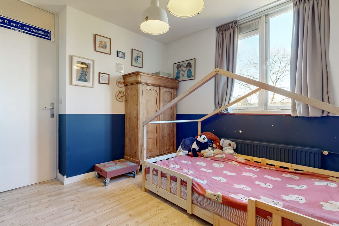 Photo 17 of Daslook 20