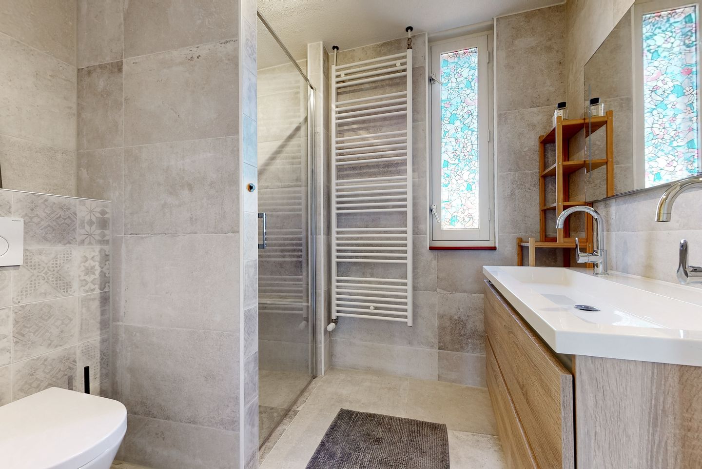 Photo 19 of Daslook 20