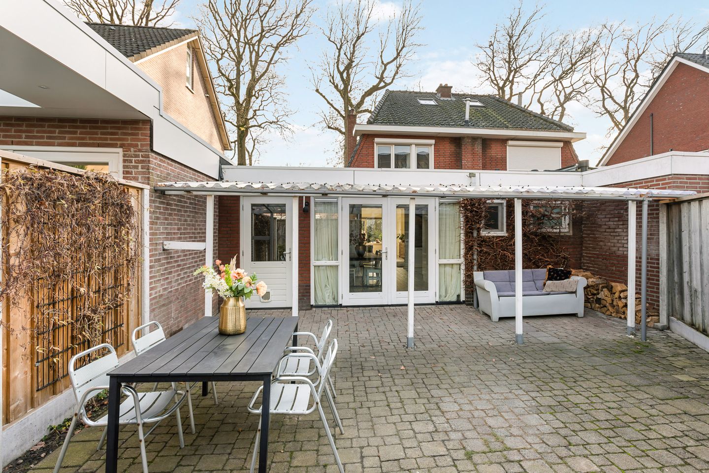 Photo 19 of Oosterstraat 11