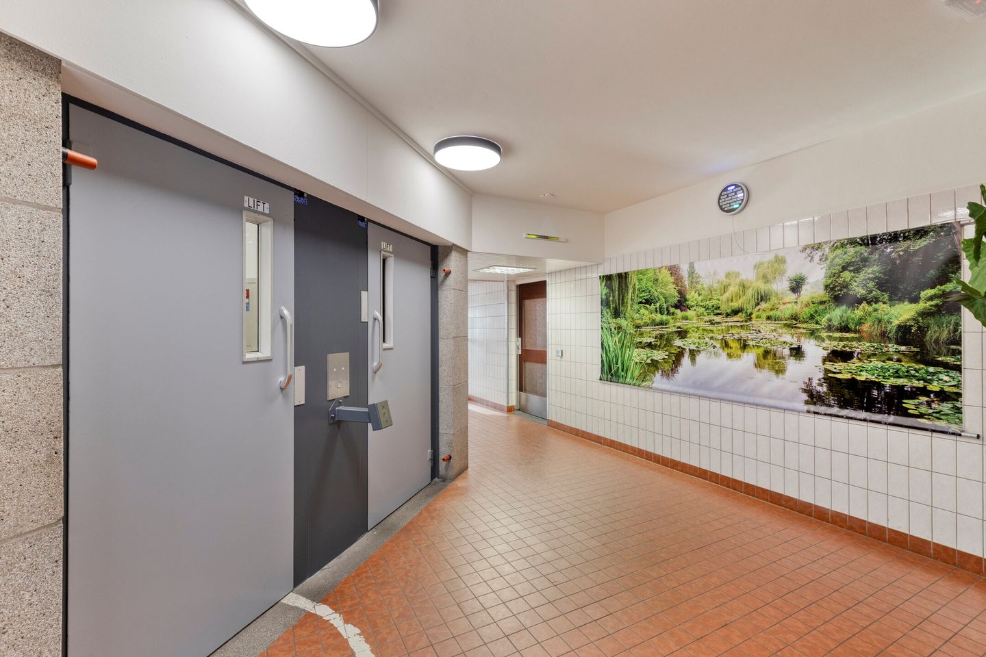 Photo 4 of Merelstraat 95