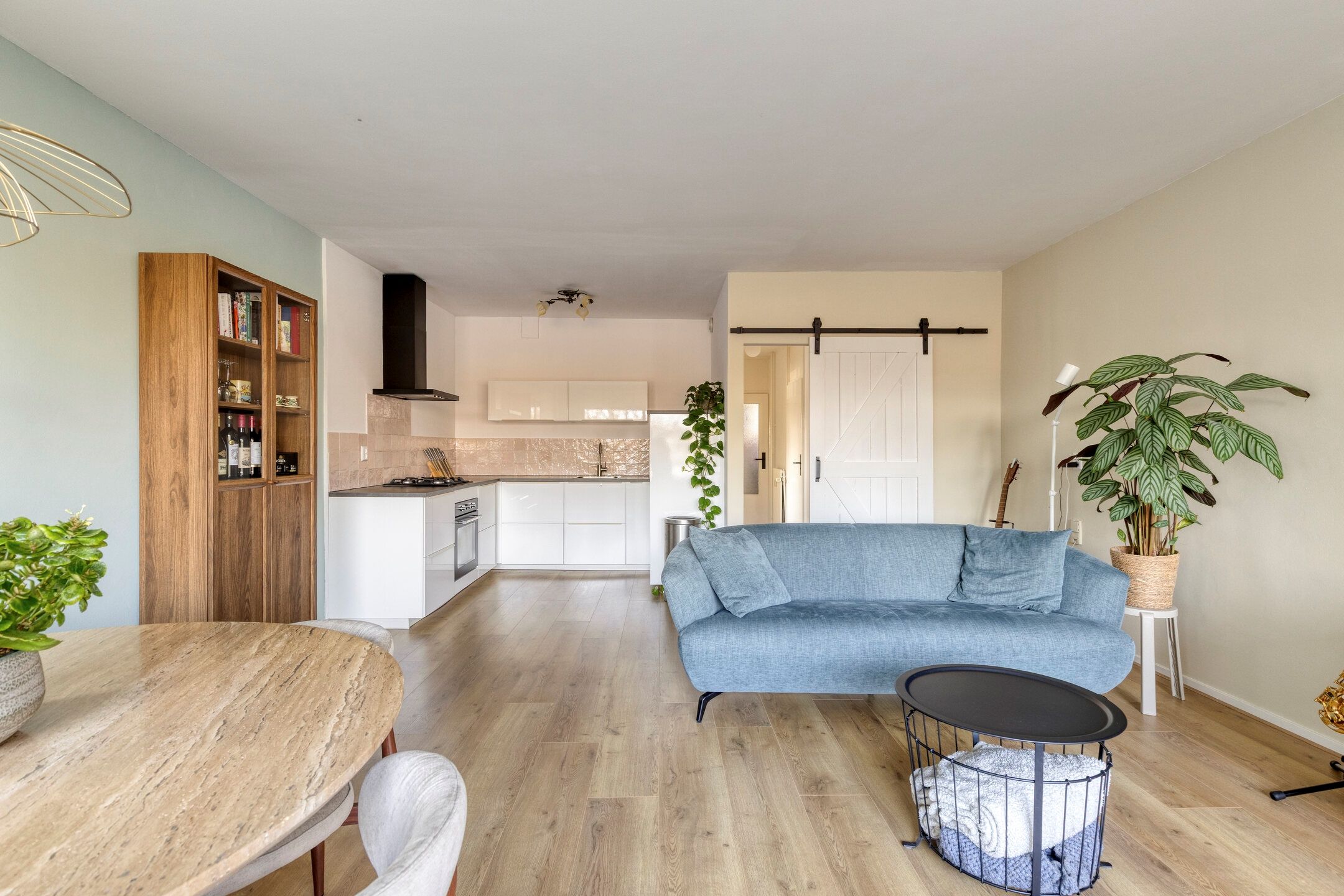 Photo 12 of Merelstraat 95