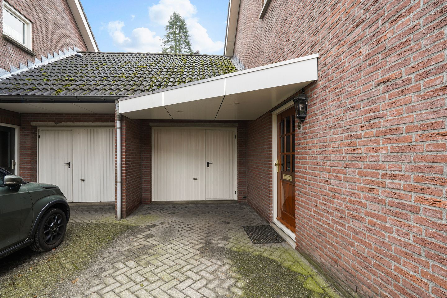 Foto 5 van Deken Broekmanlaan 6