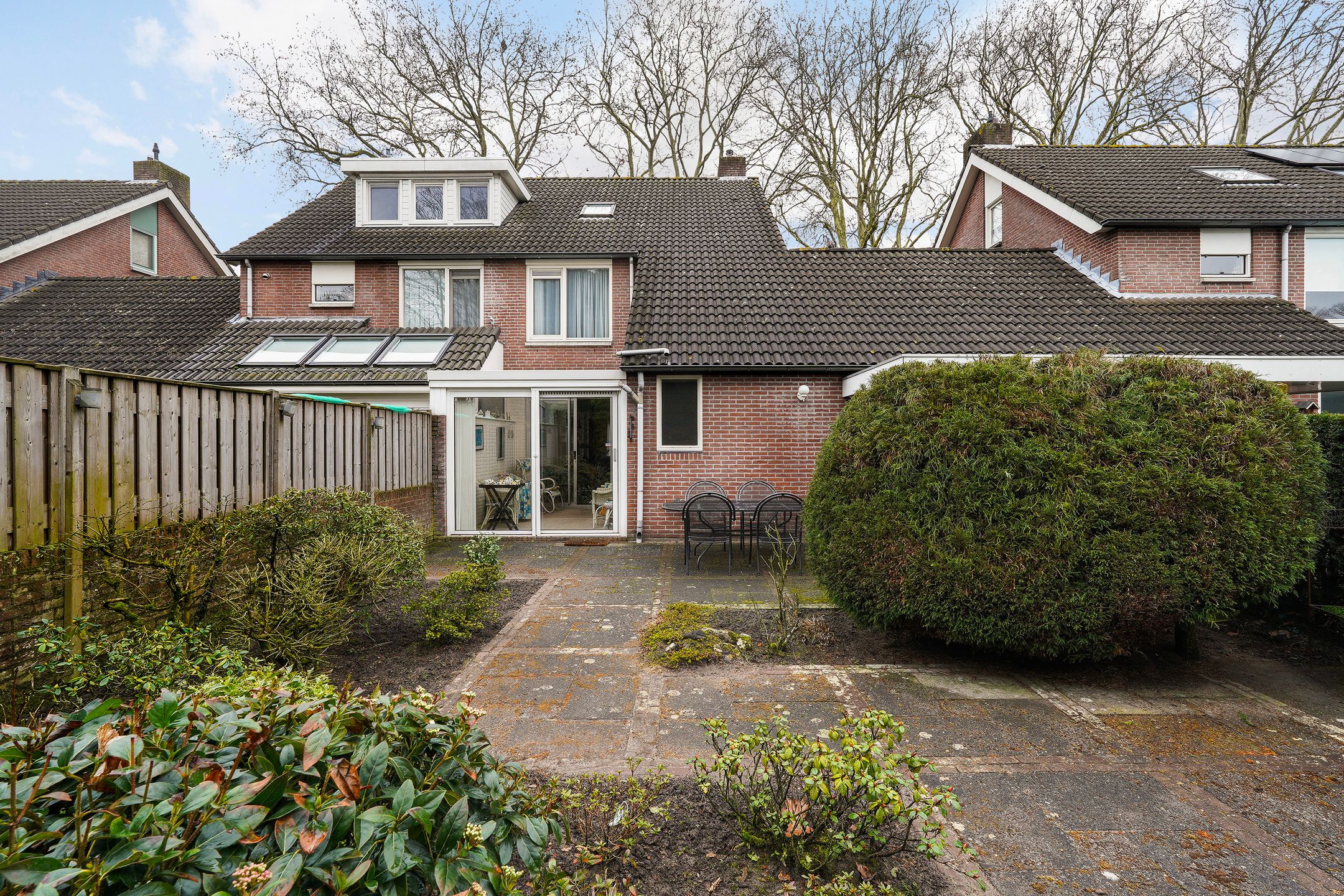 Foto 42 van Deken Broekmanlaan 6