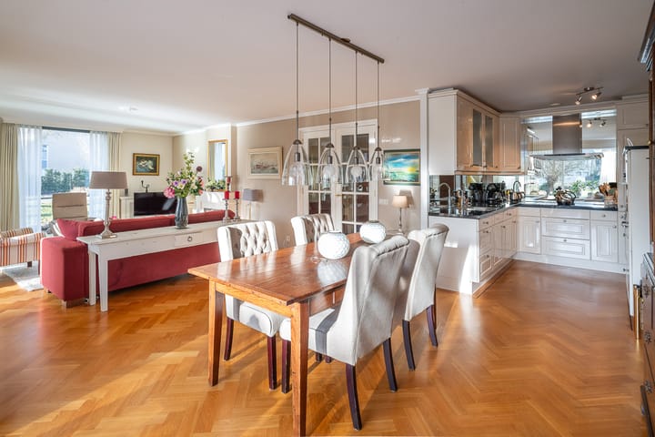 Photo 2 of Van Leeuwenhoekstraat 131