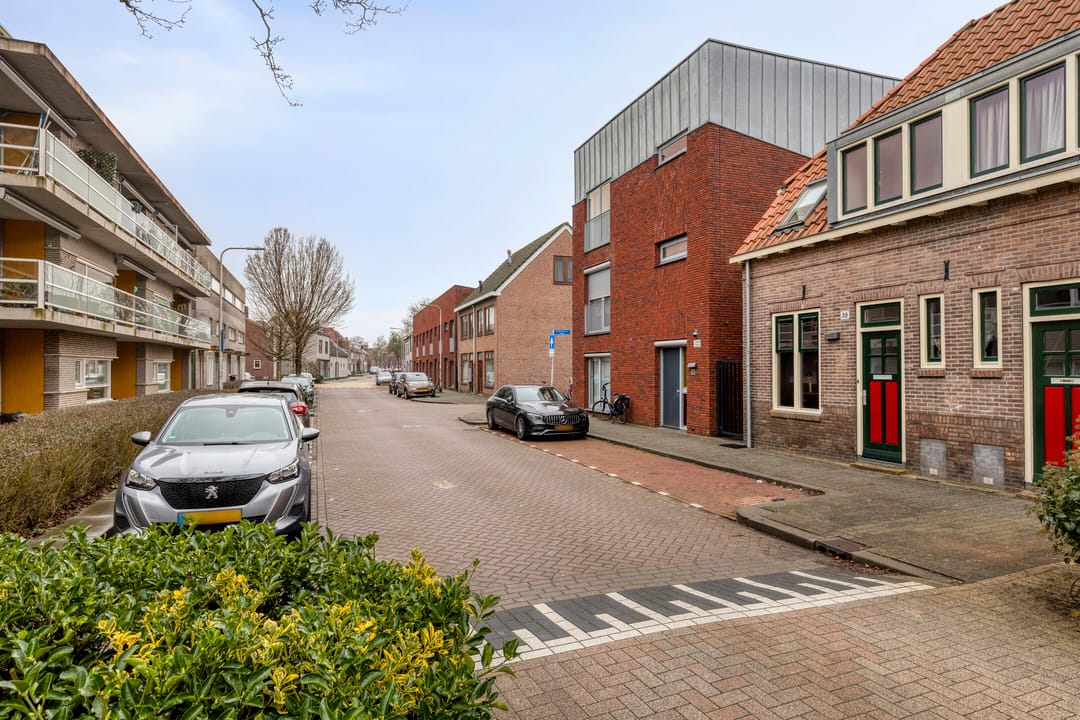 Photo 28 of Veestraat 99