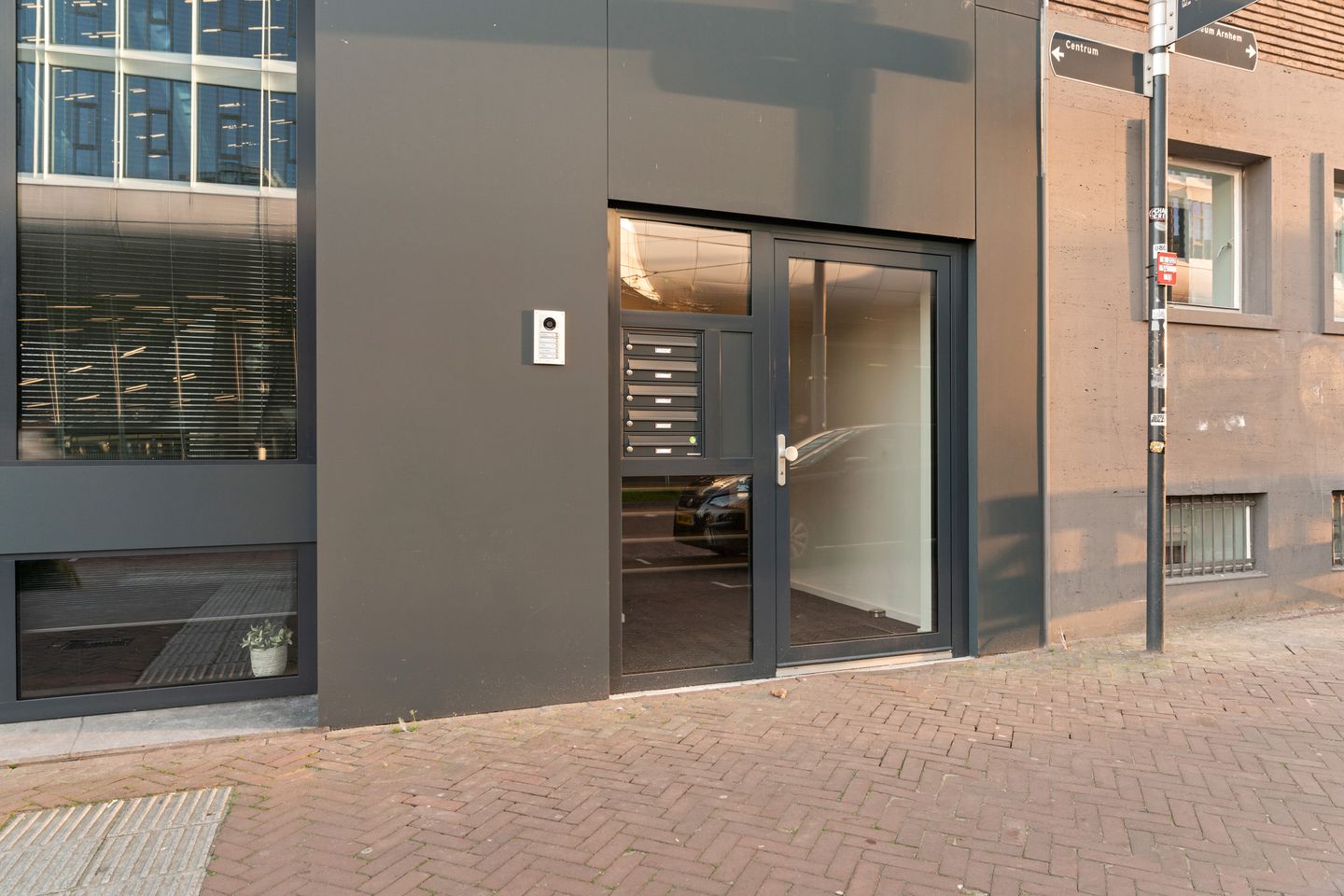 Foto 29 van Stationsplein 14