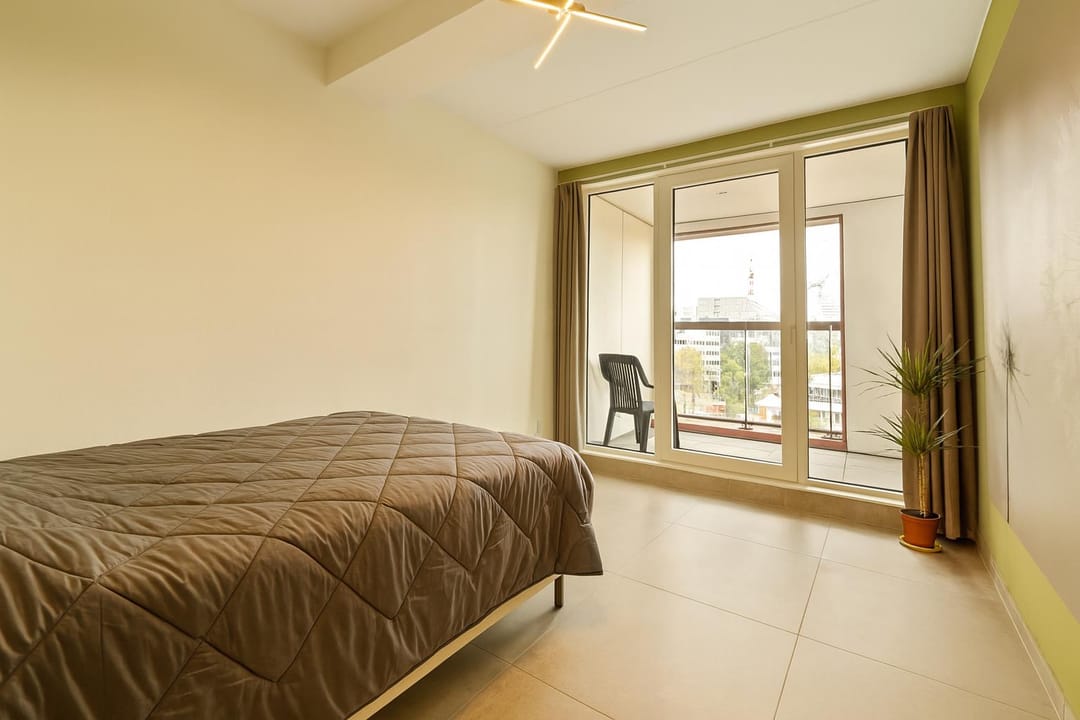 Foto 17 van Mies van der Rohestraat 89