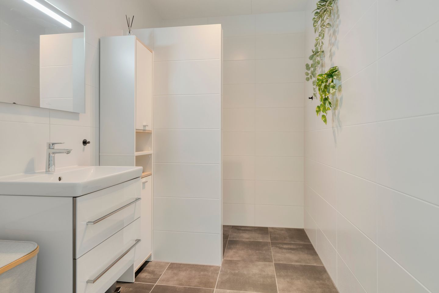 Foto 20 van Picassolaan 803