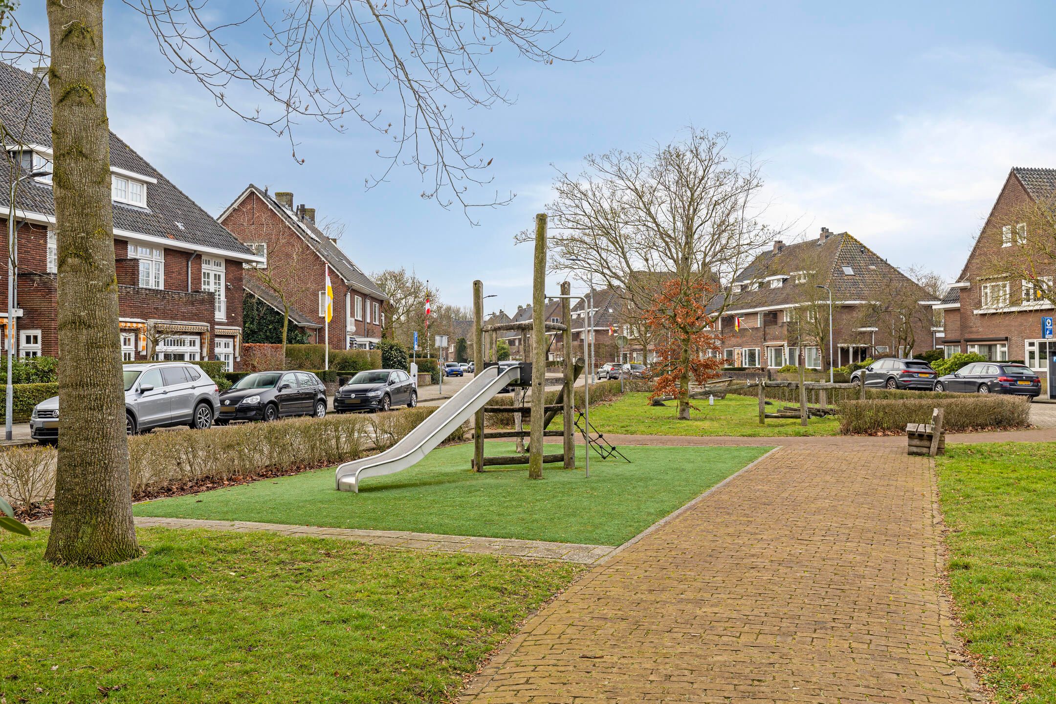 Photo 36 of Willem van Oranjelaan 25