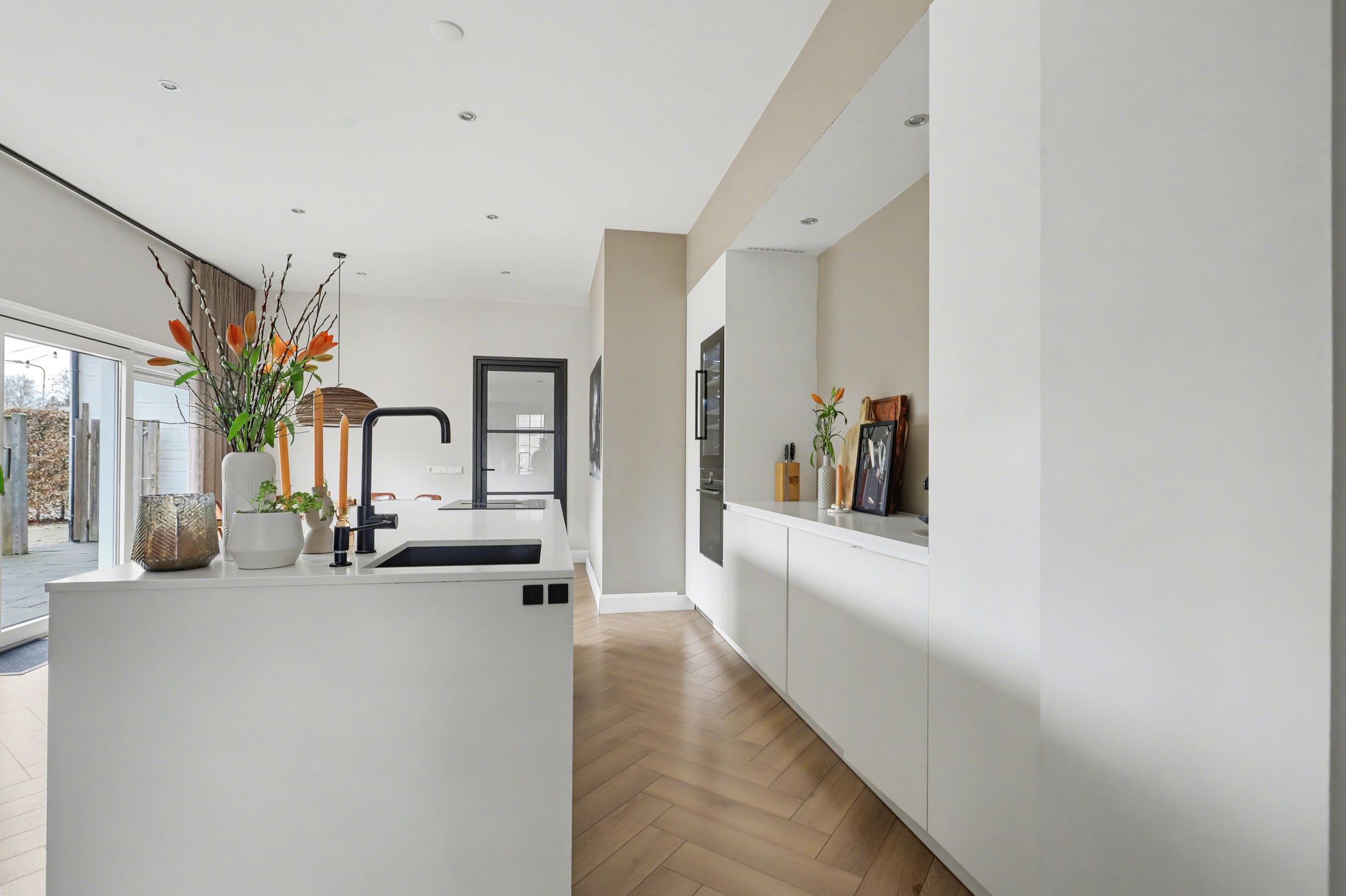 Foto 15 van Voorhoute 9