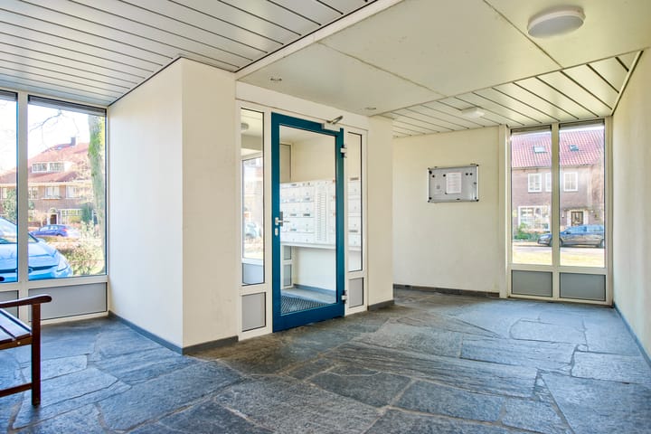 Photo 3 of Van Huevenstraat 27