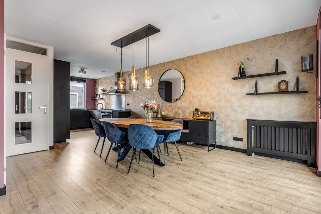 Photo 23 of Hoogendijkstraat 23