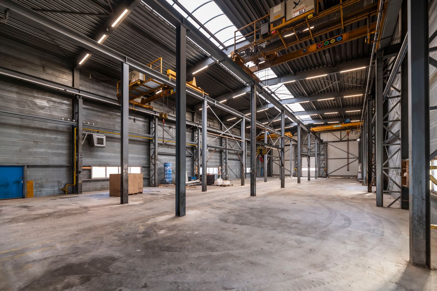 Bekijk foto 3 van Lelyweg 23