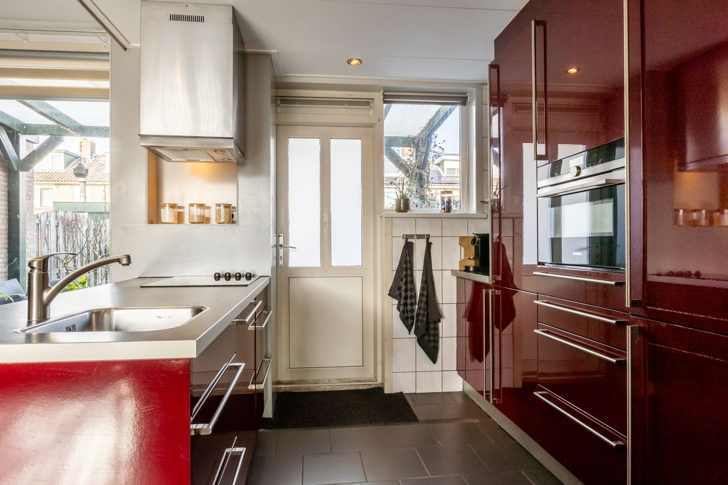 Photo 14 of Waagmeestersstraat 9