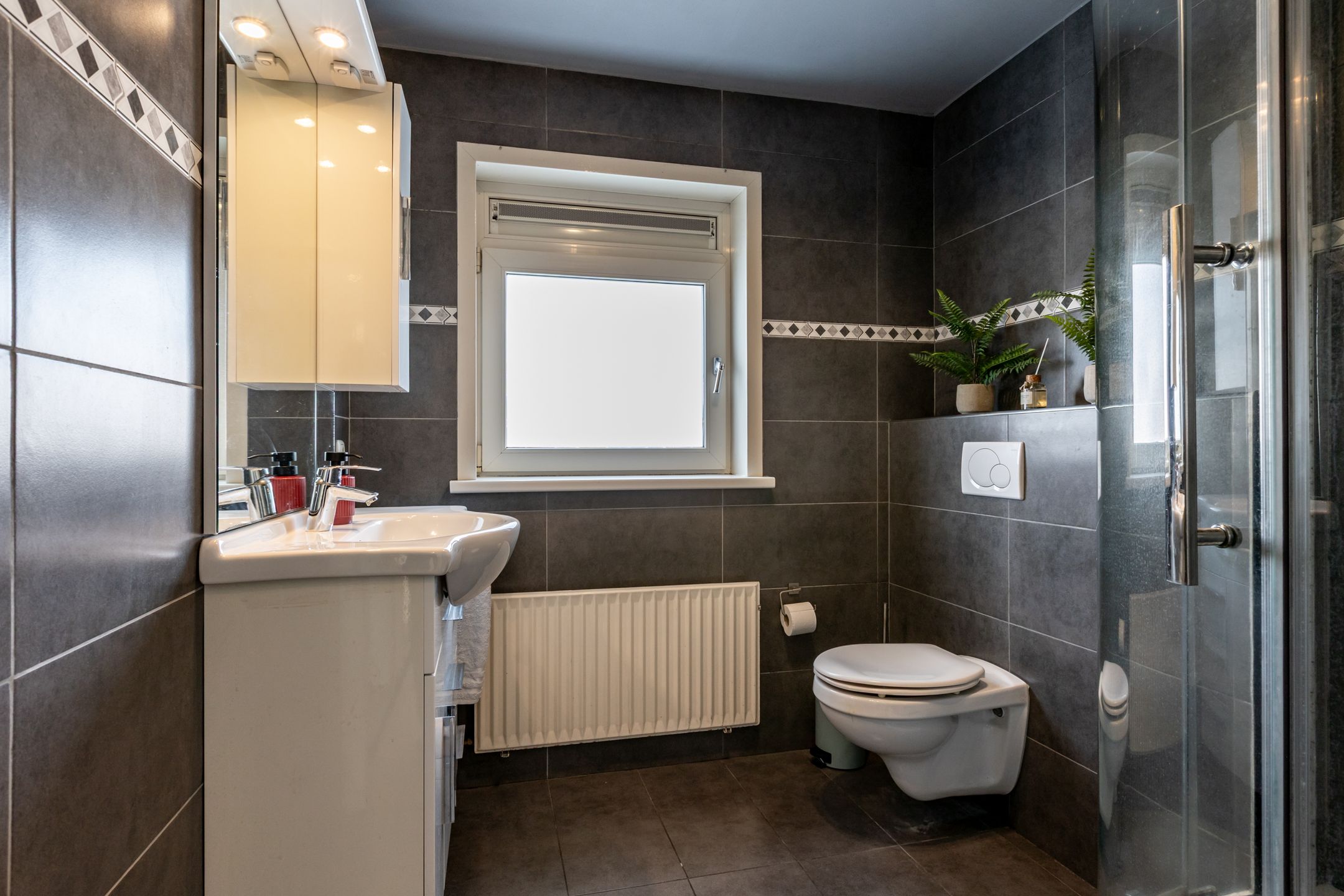 Photo 18 of Waagmeestersstraat 9