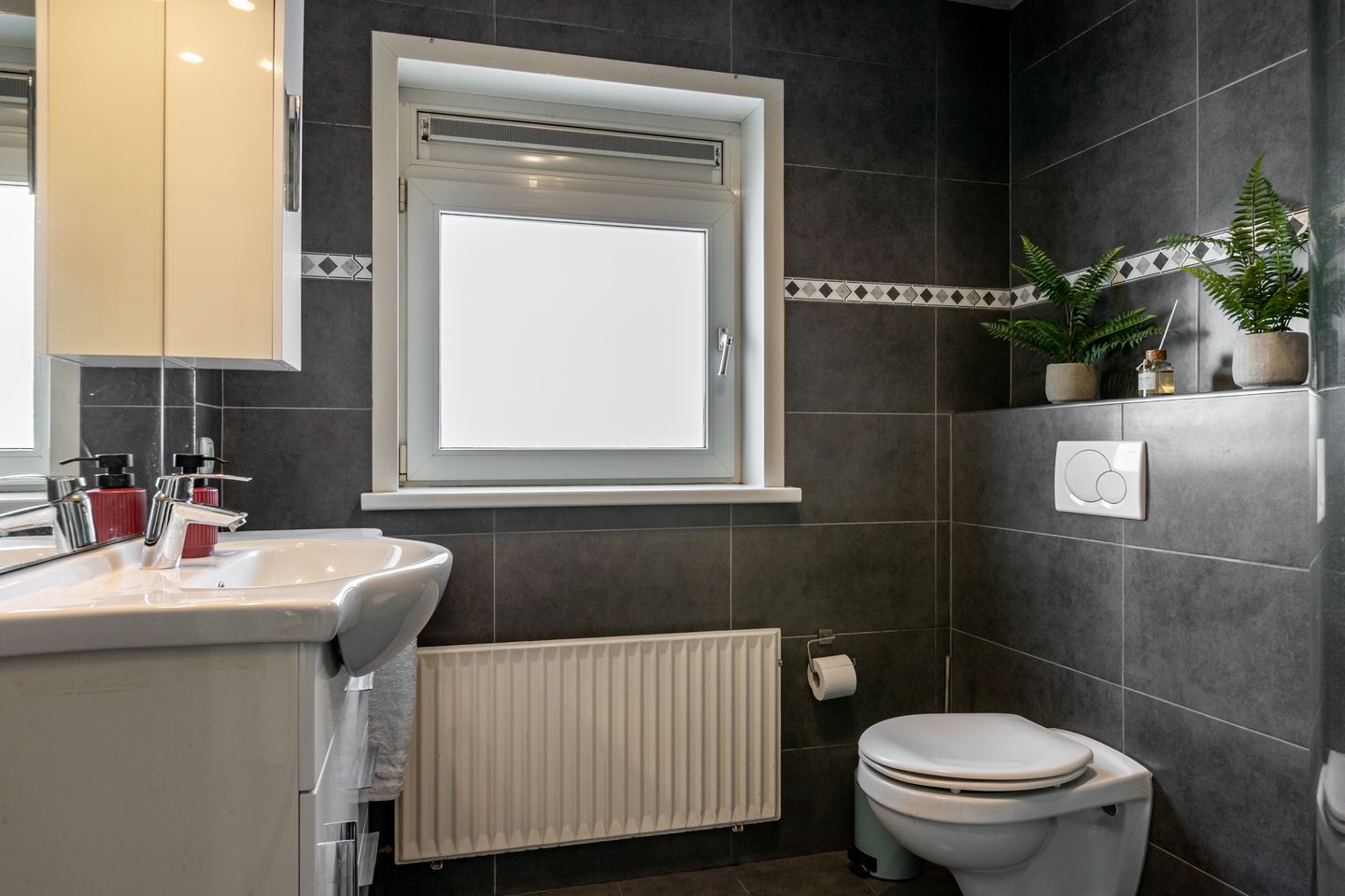 Photo 19 of Waagmeestersstraat 9