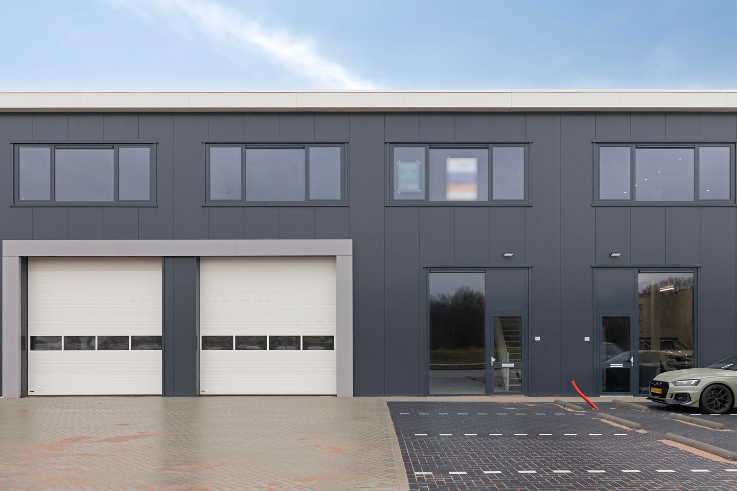 Bekijk foto 1 van Nieuwe Bredase Baan 14-E