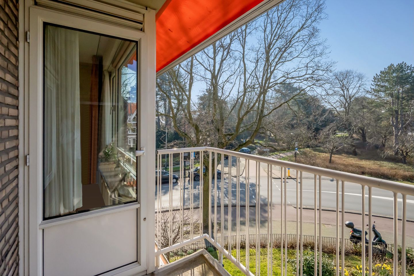 Photo 14 of Sir Winston Churchillln 38