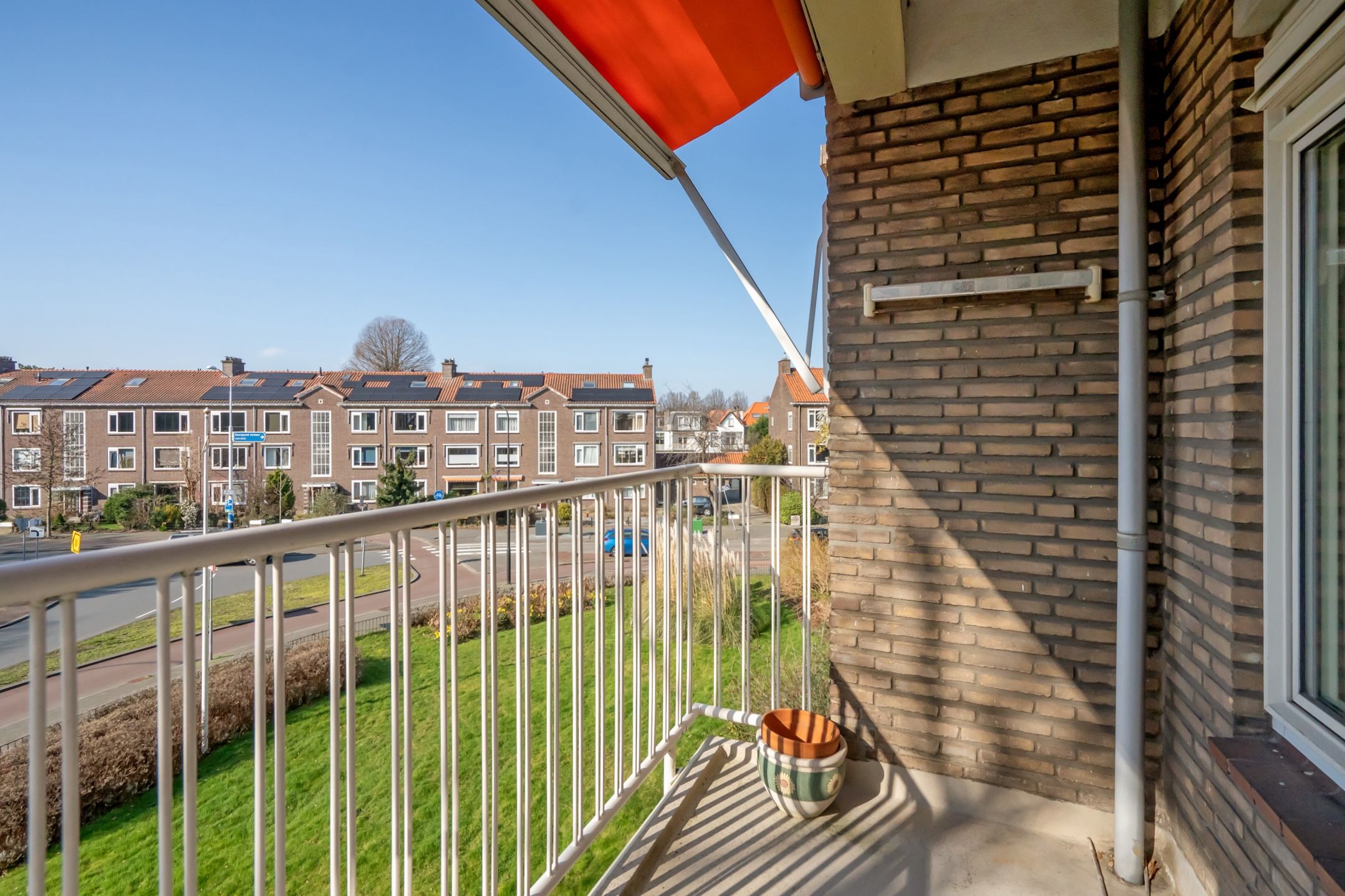 Photo 15 of Sir Winston Churchillln 38