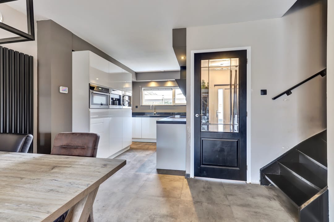 Photo 11 of Haspel 10