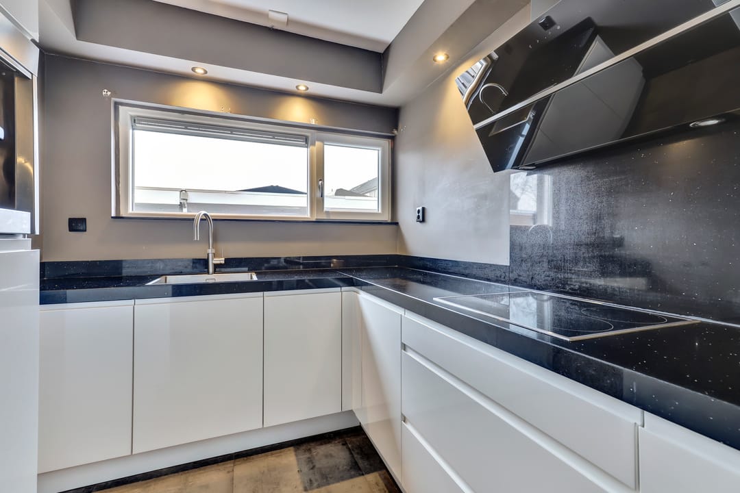 Photo 13 of Haspel 10