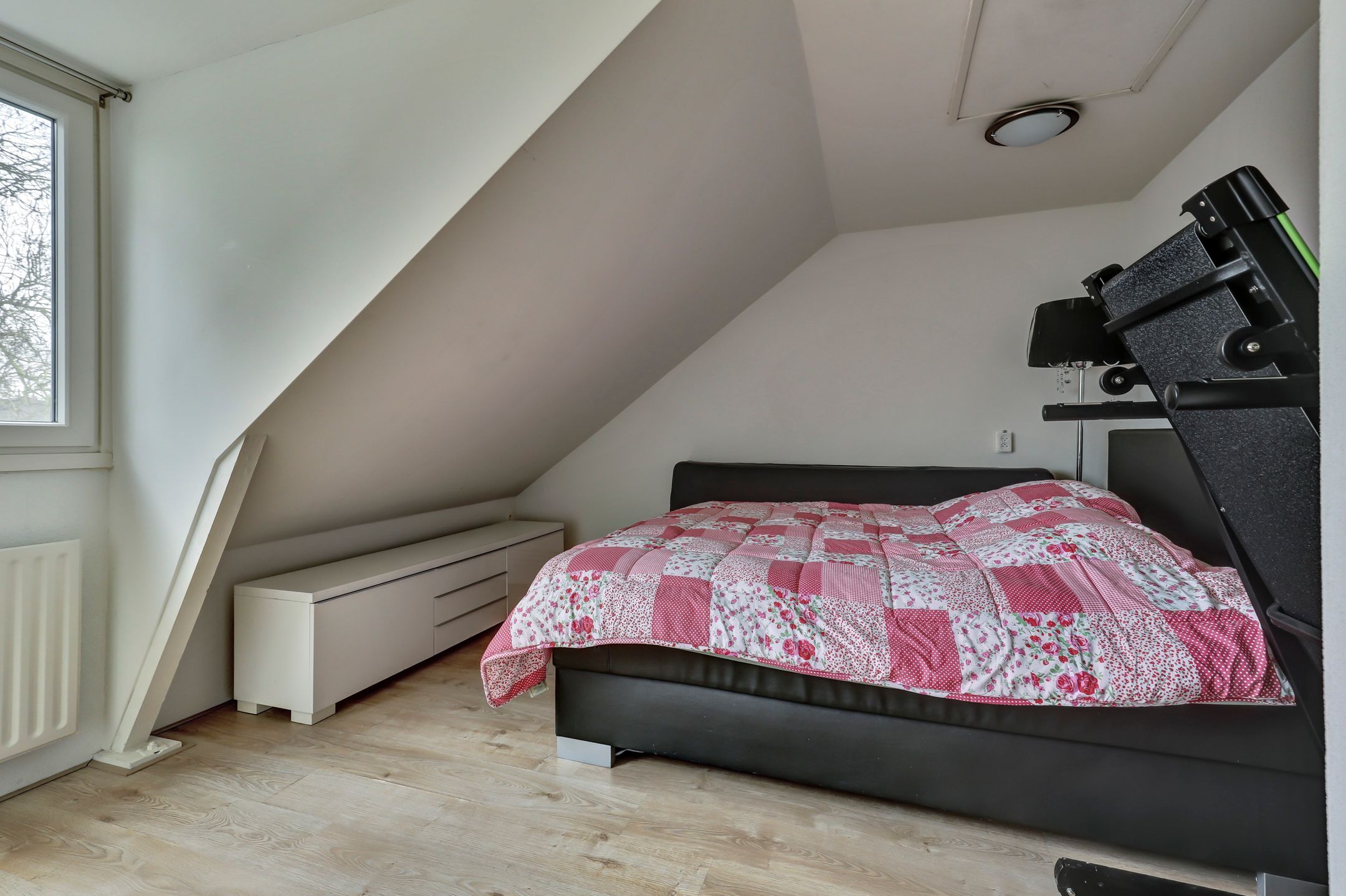 Photo 30 of Haspel 10