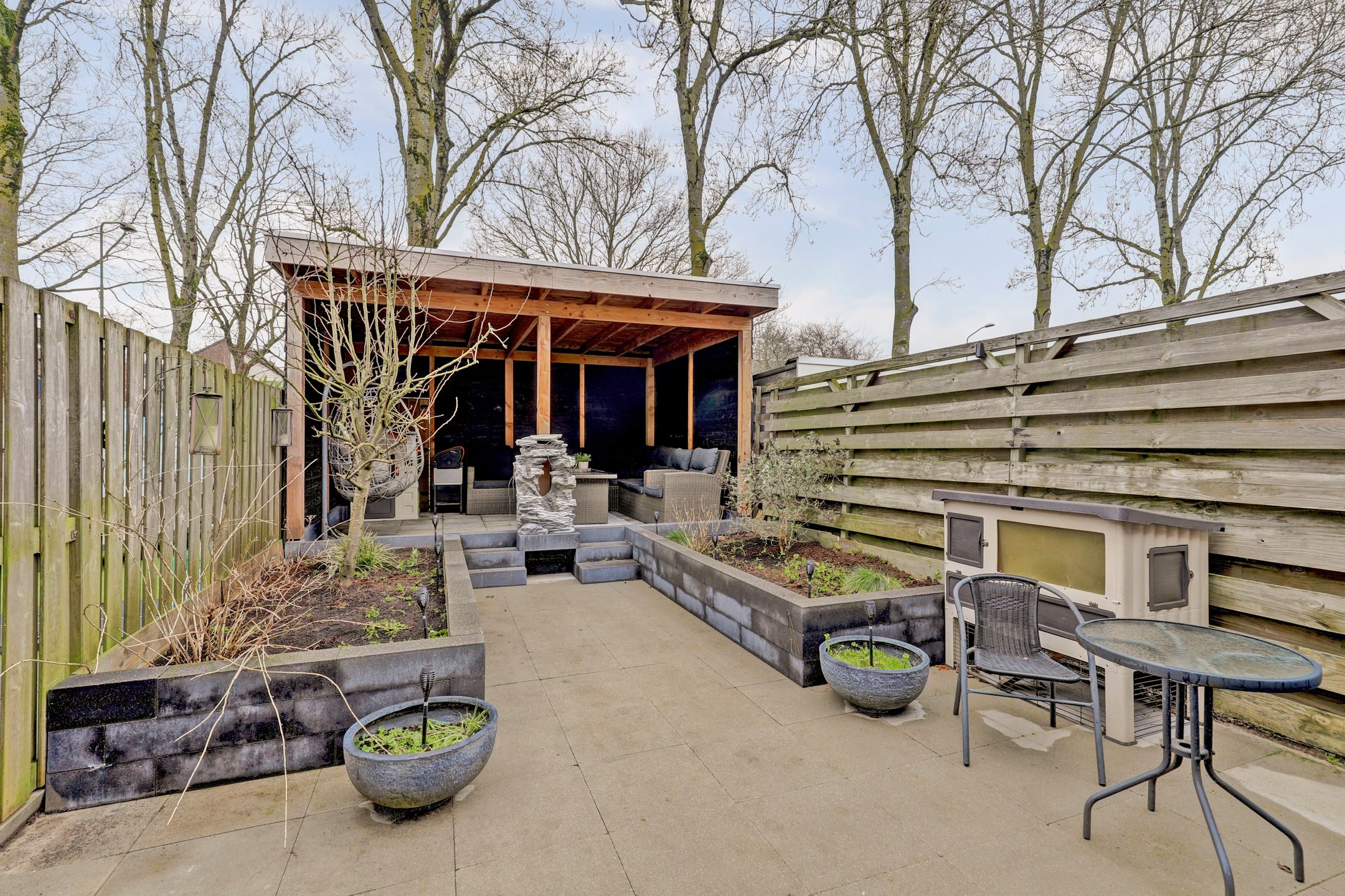 Photo 33 of Haspel 10