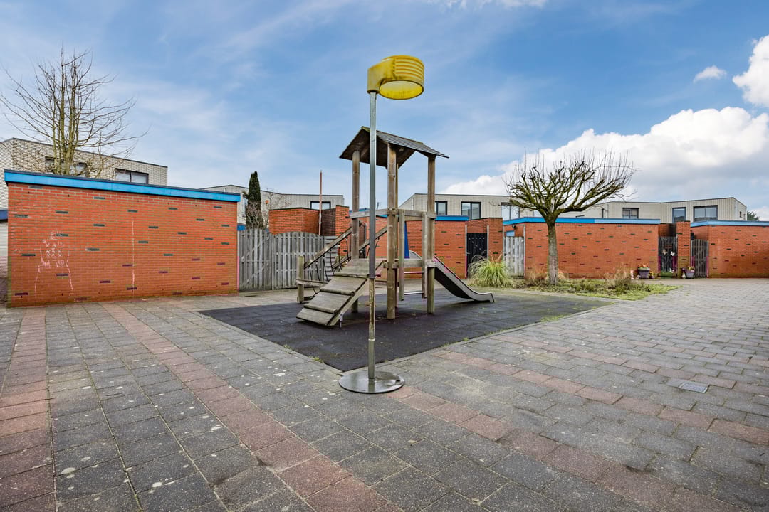 Foto 53 van Lotte Beesestraat 16