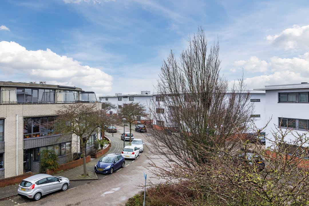 Foto 56 van Lotte Beesestraat 16