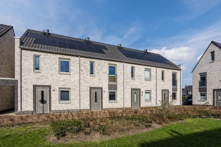 Photo 2 of Piet Bartenstraat 28