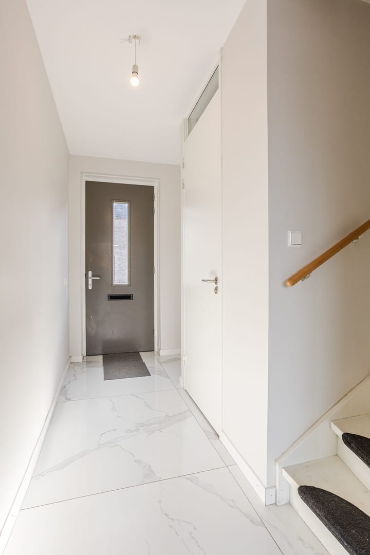 Photo 4 of Piet Bartenstraat 28