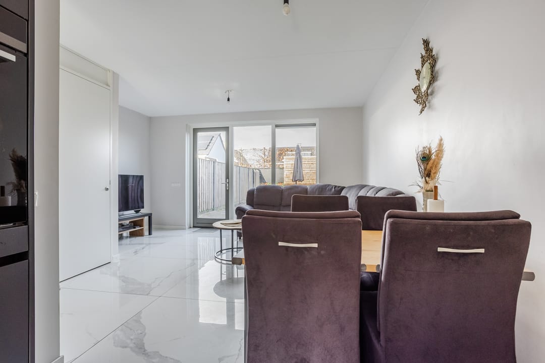 Foto 11 van Piet Bartenstraat 28