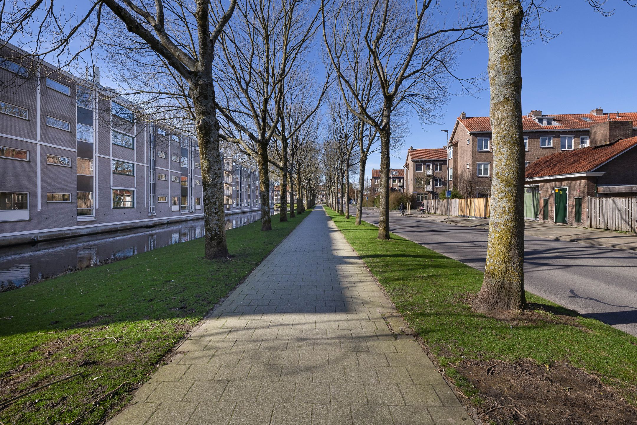 Photo 42 of Madeliefstraat 47-A