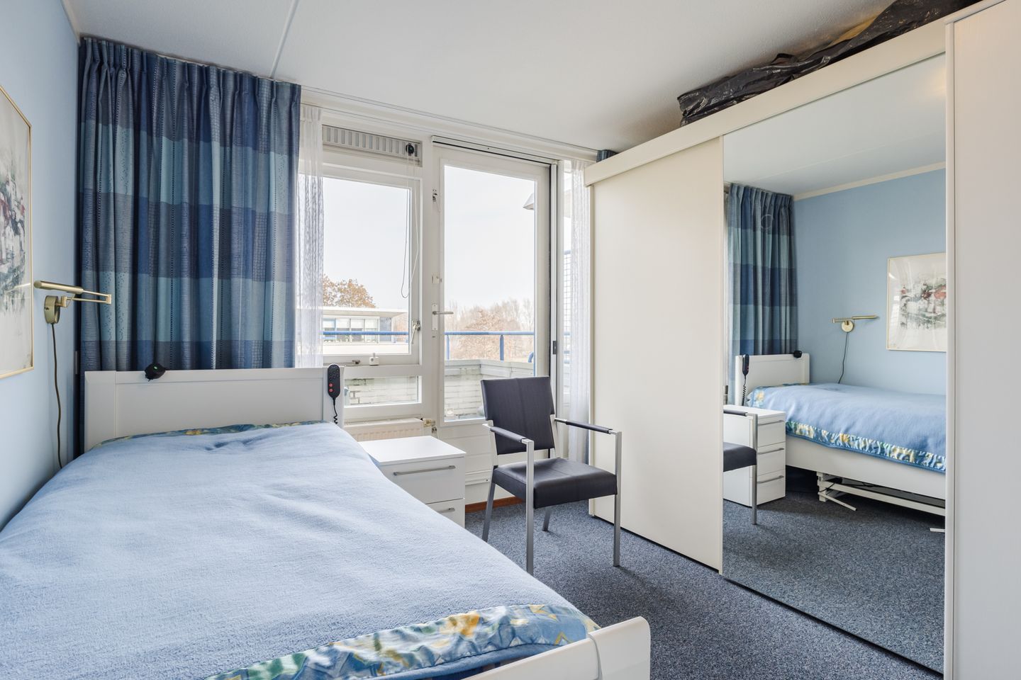 Photo 34 of Esstraat 10-12