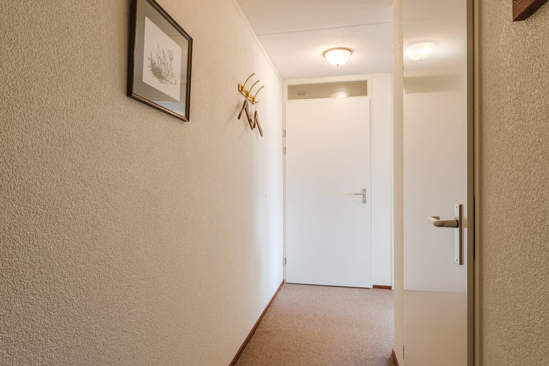 Photo 52 of Esstraat 10-12