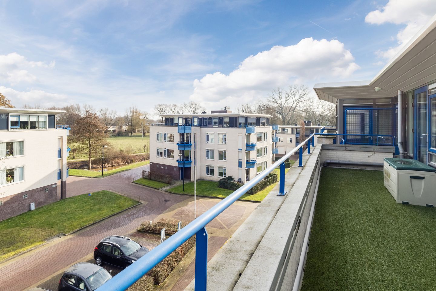 Photo 59 of Esstraat 10-12