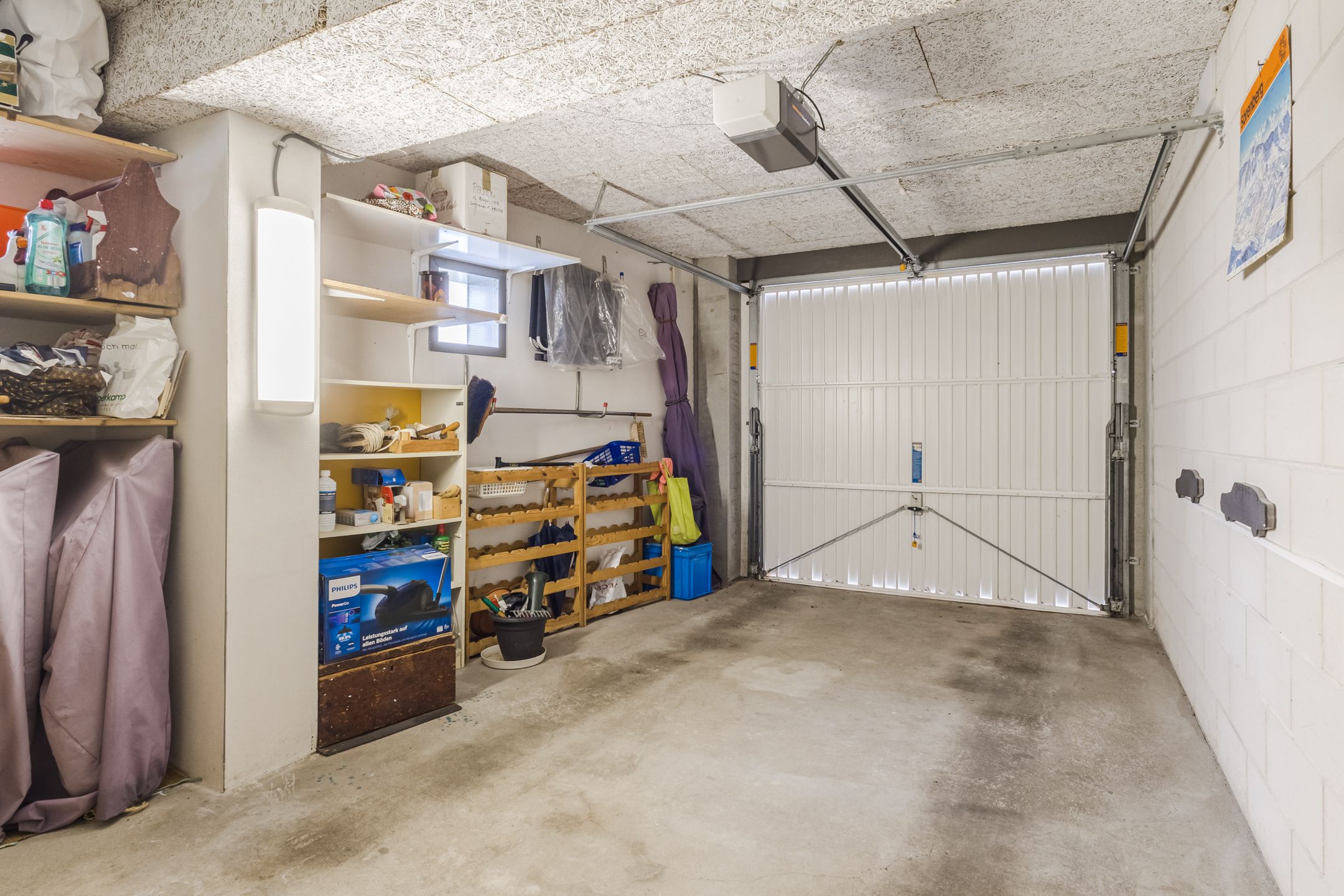 Photo 63 of Esstraat 10-12