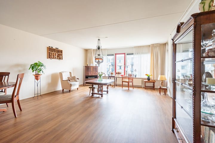 Photo 2 of Kwikkelstraat 47