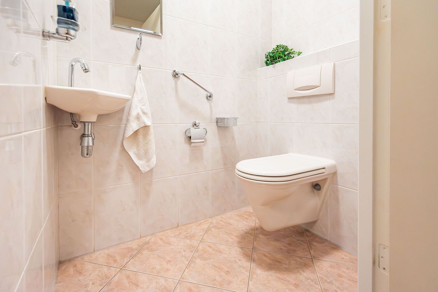 Photo 14 of Kwikkelstraat 47