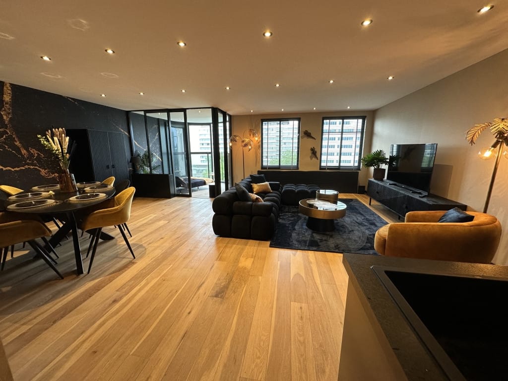 Foto 2 van Weena 61-C