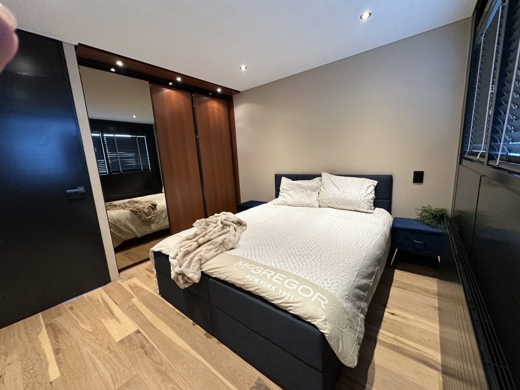 Foto 16 van Weena 61-C