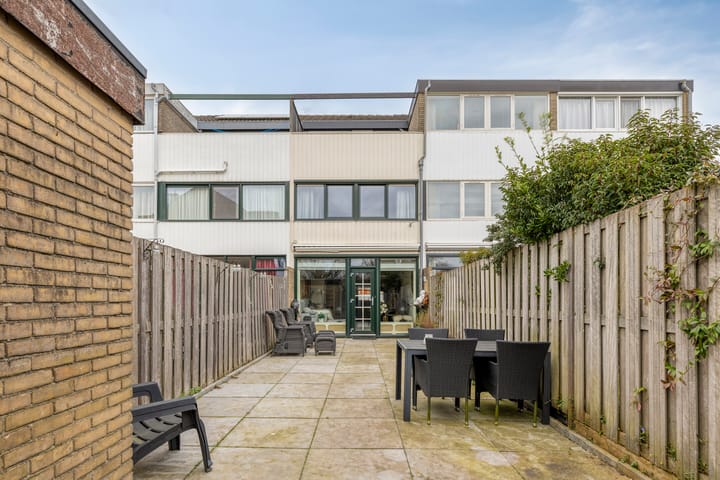 Photo 4 of Dr. M.L. Kingstraat 93