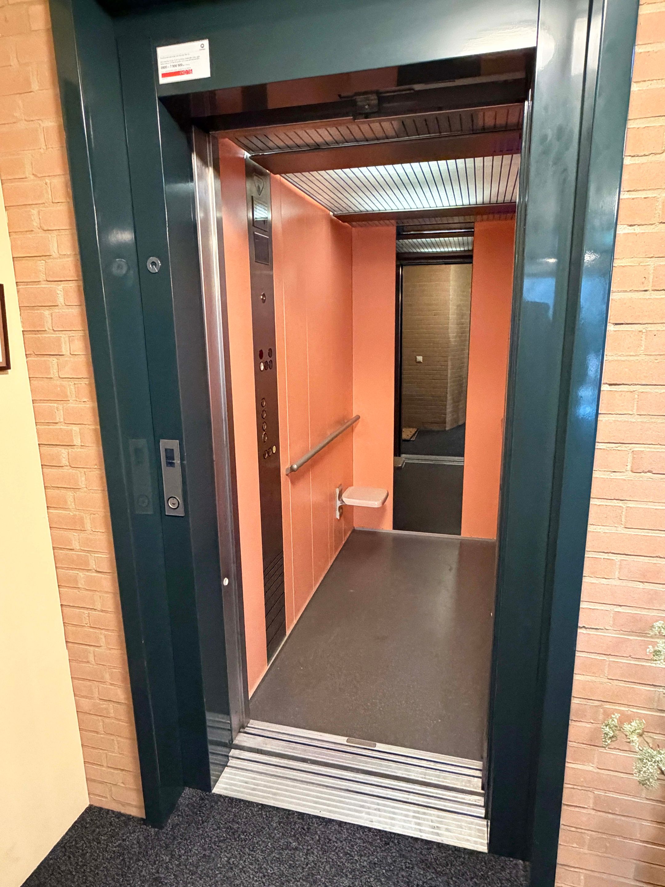 Photo 33 of Wettringerlaan 4