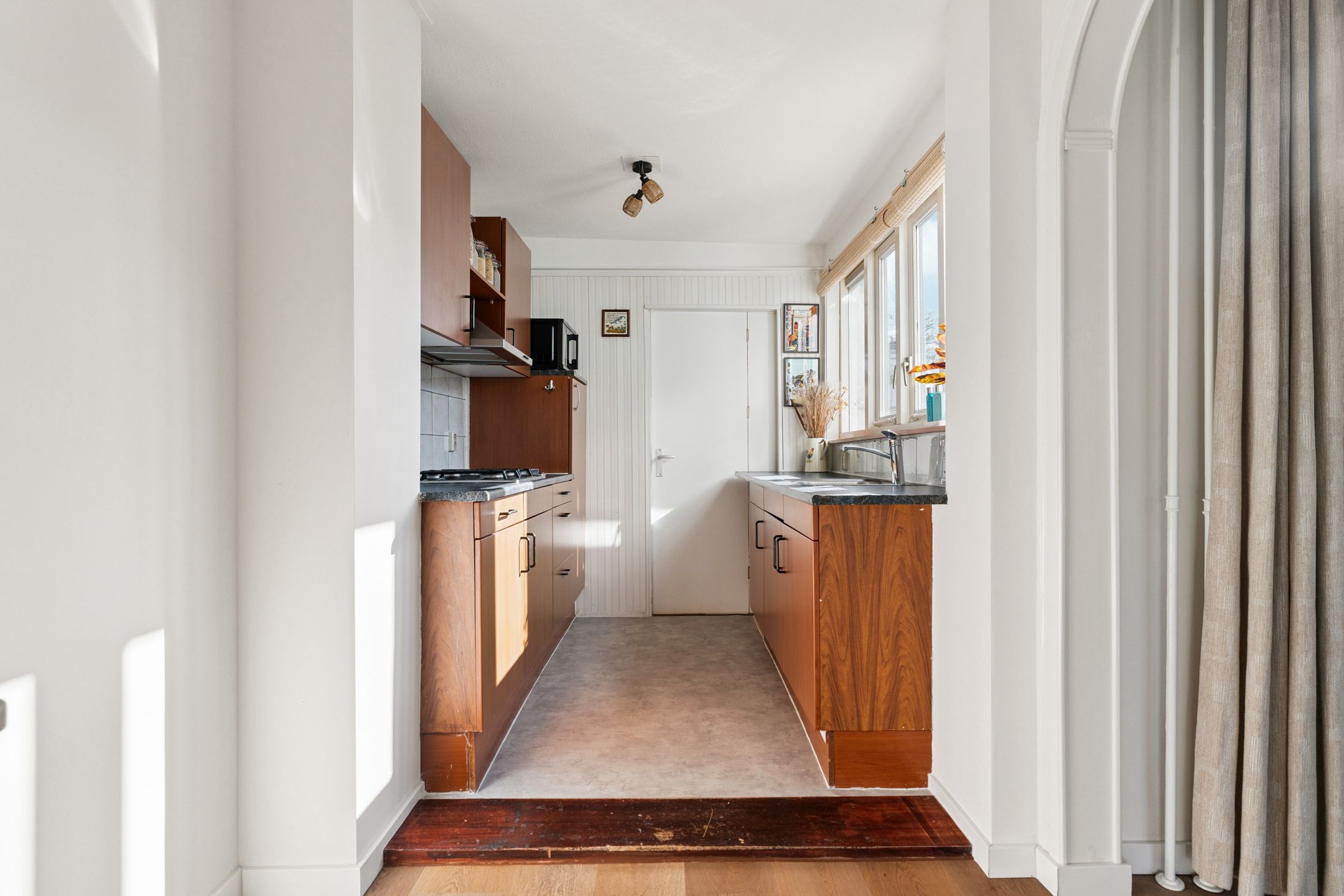 Photo 9 of Herdenkingsstraat 42