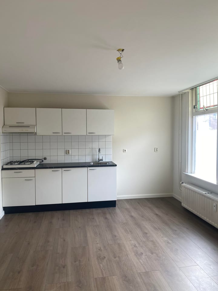 Photo 5 of Sint Paulusstraat 108-A