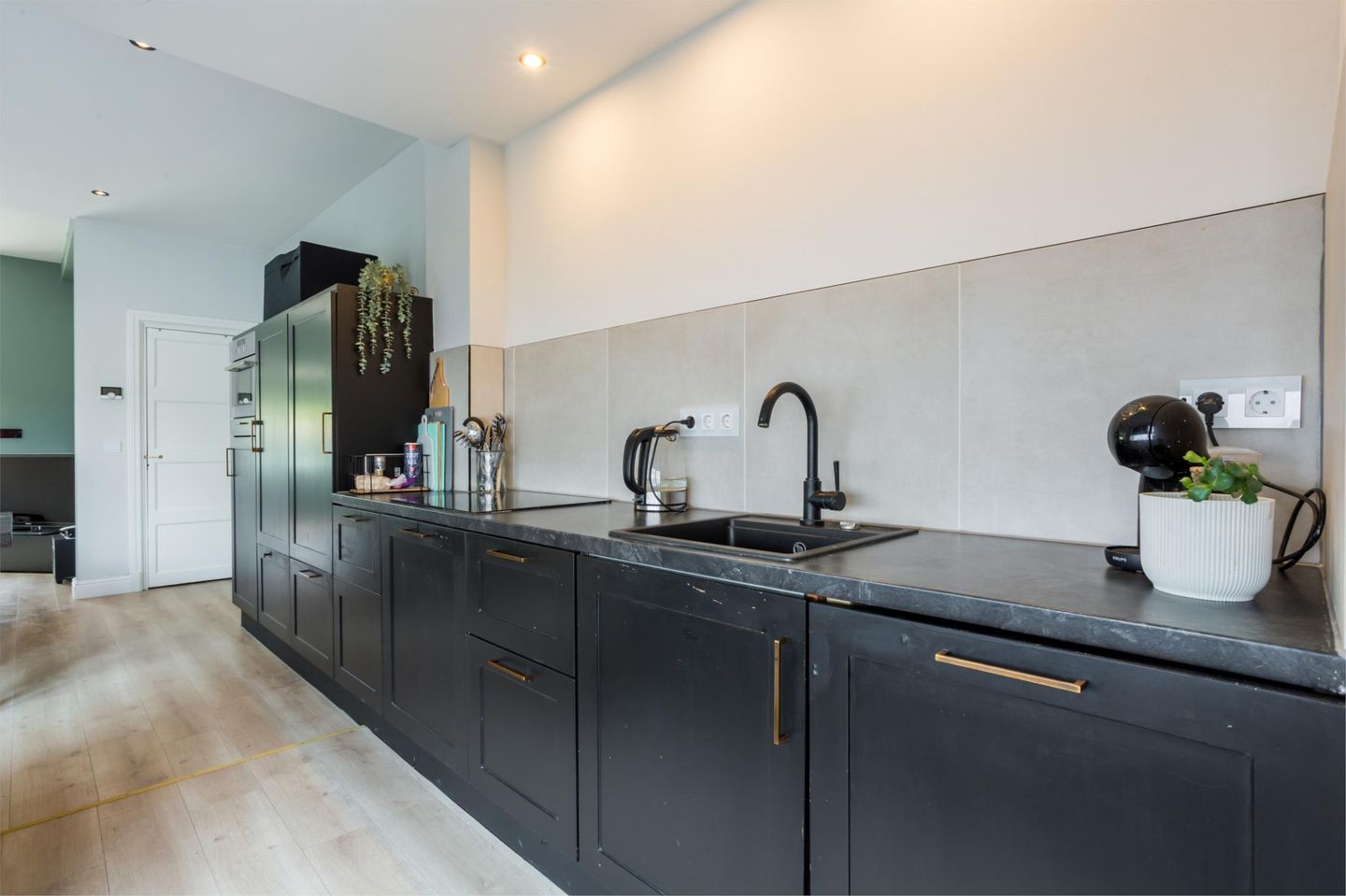 Foto 10 van Zuiderweg 101