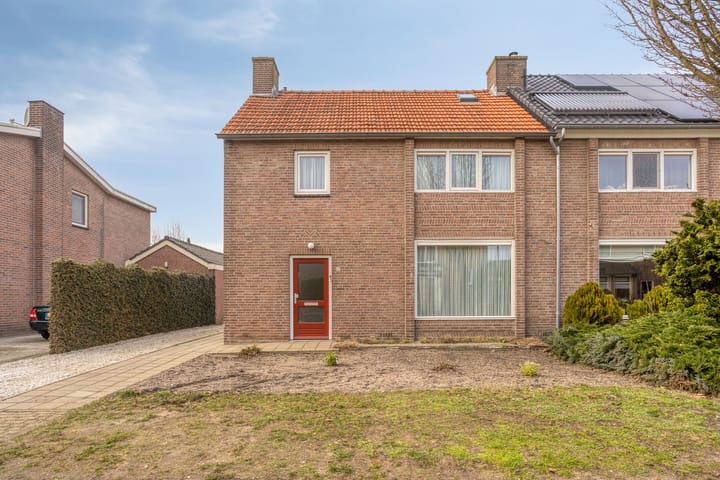 Foto 5 van Pastoor Nijevaertsstraat 15