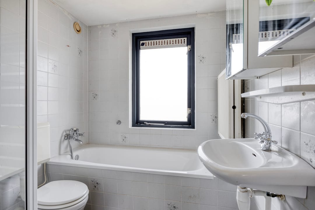 Photo 17 of Den Uylstraat 36