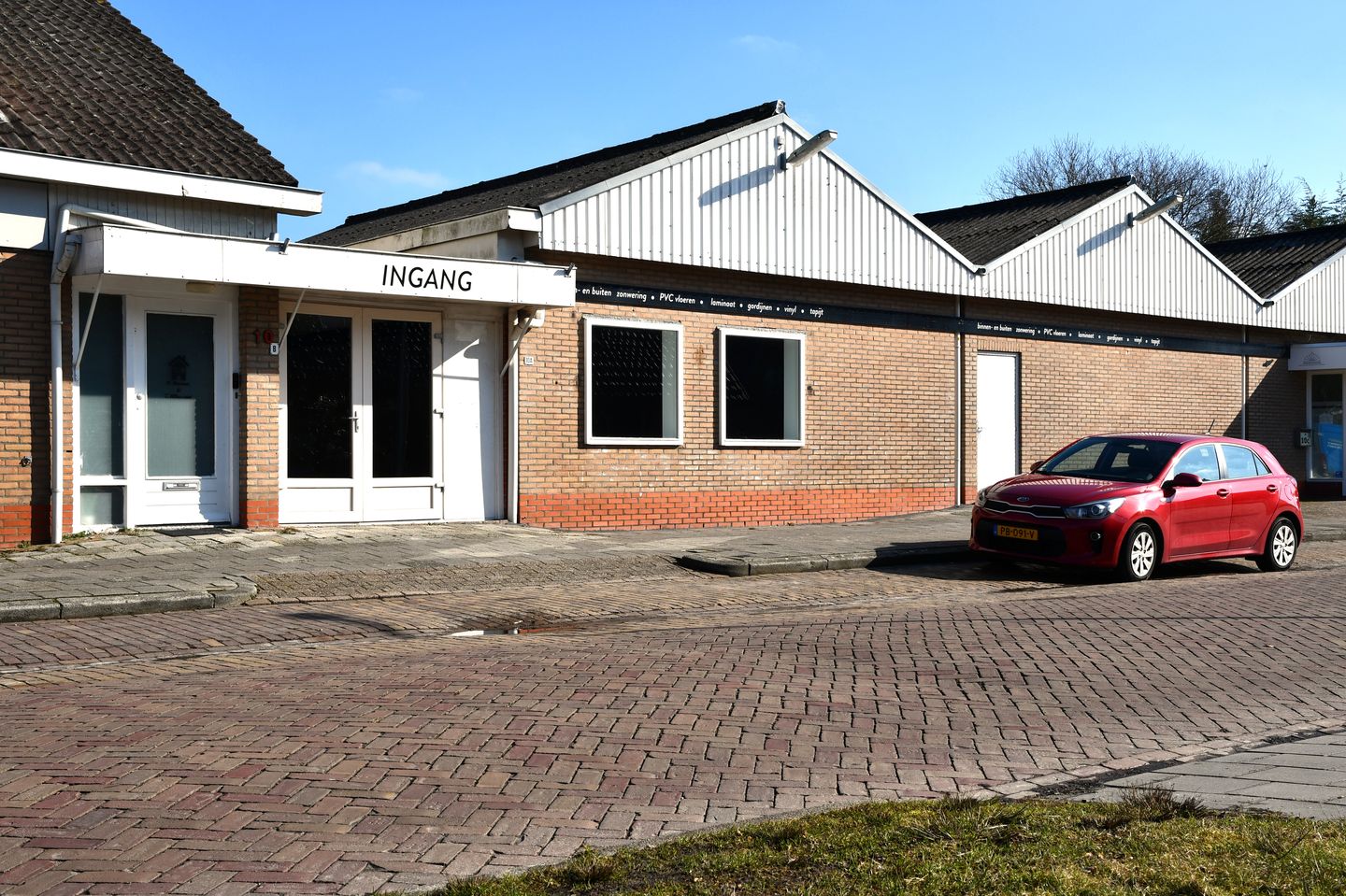 View photo 3 of Dorpsstraat 10-A